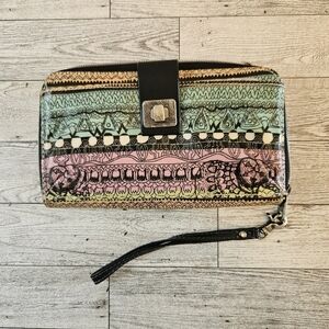 Sakroots Large Smartphone Crossbody Wallet Organizer Artist Circle